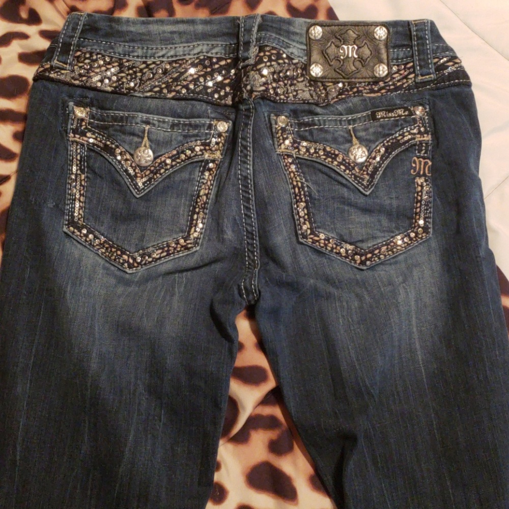 Miss Me Mid Rise Bootcut Jeans Size 28